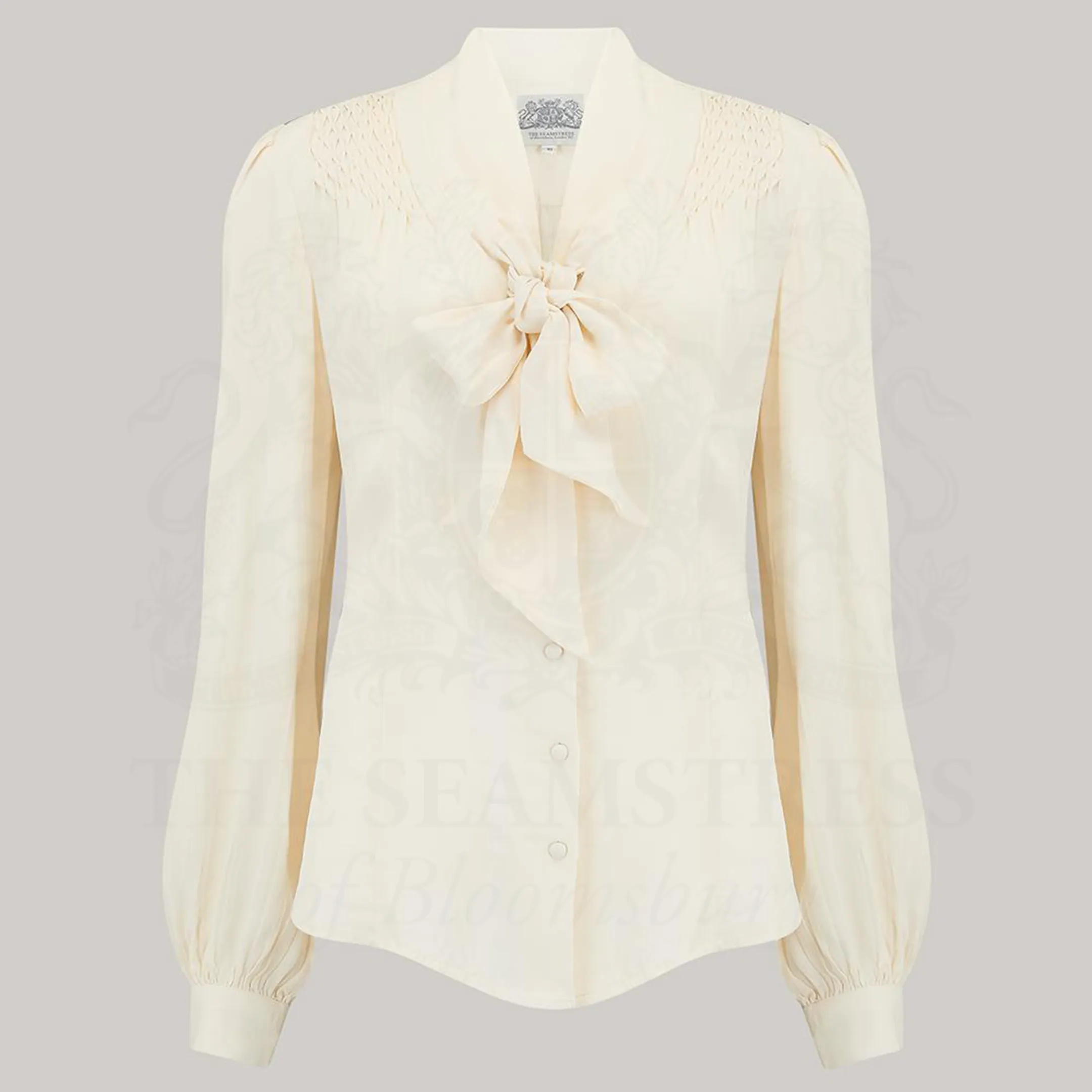 Eva Pussy Bow Blouse in Cream