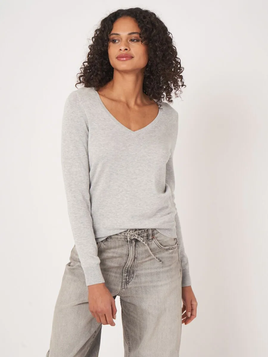 Soft Grey Basic V Pullover