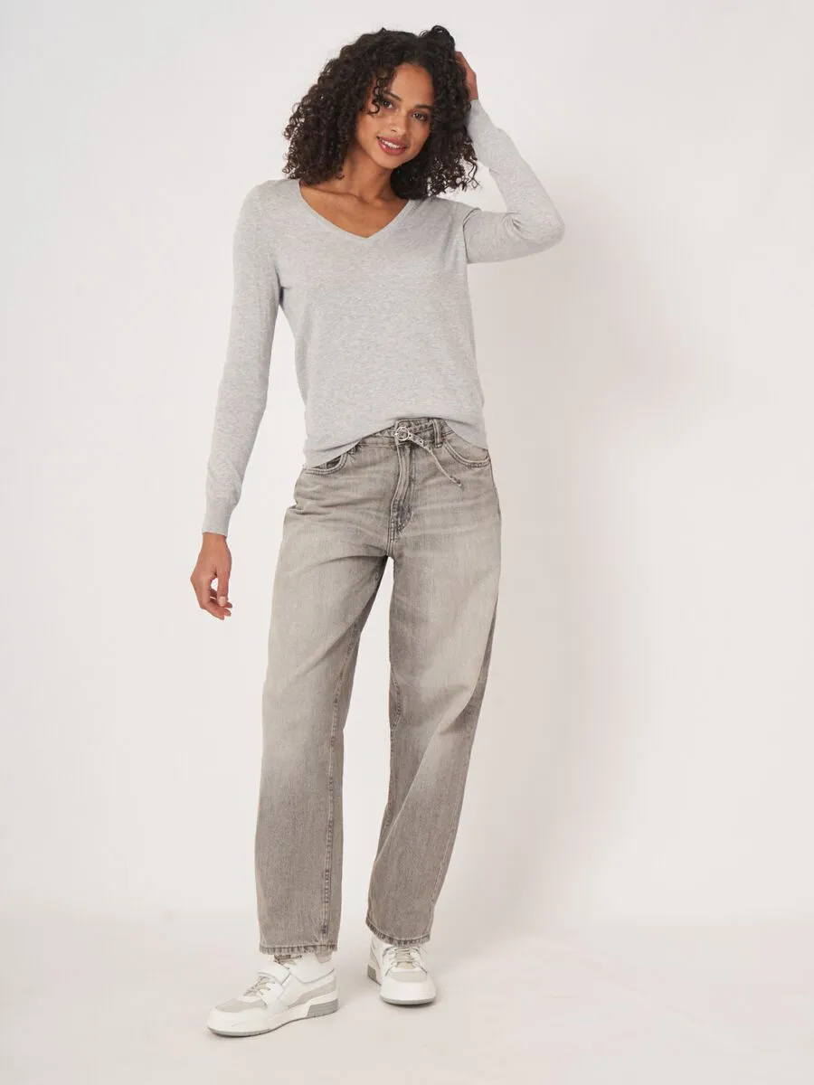 Soft Grey Basic V Pullover