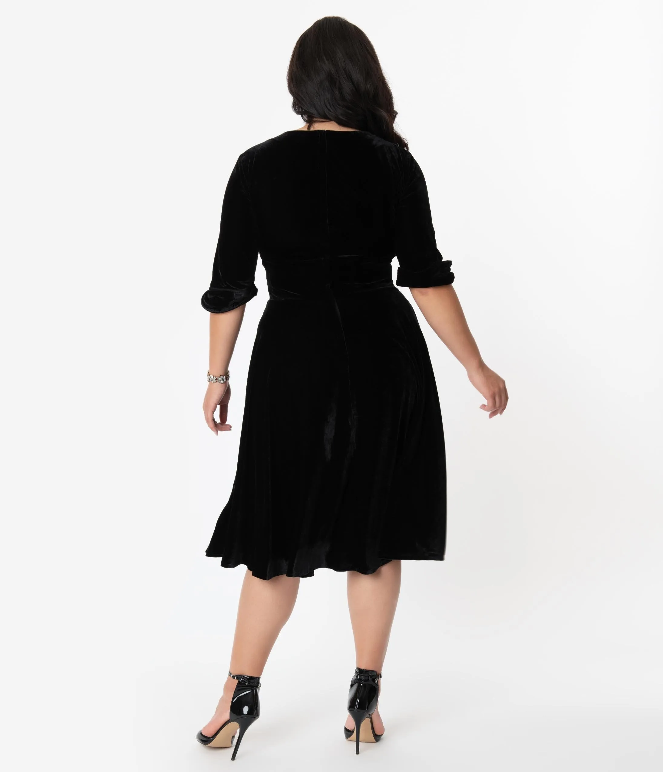 Unique Vintage Plus Size 1950s Black Velvet Delores Swing Dress with Sleeves