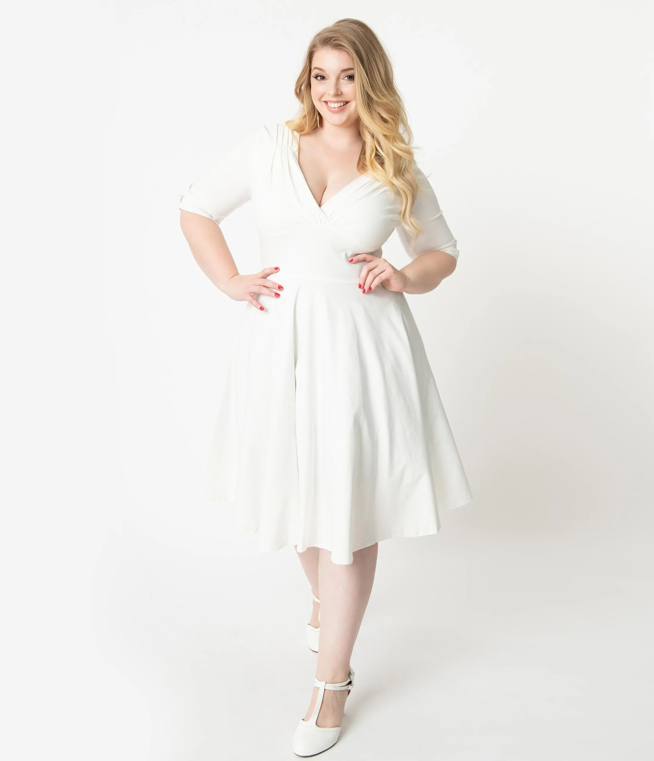 Unique Vintage Plus Size 1950s Ivory Delores Swing Dress with Sleeves