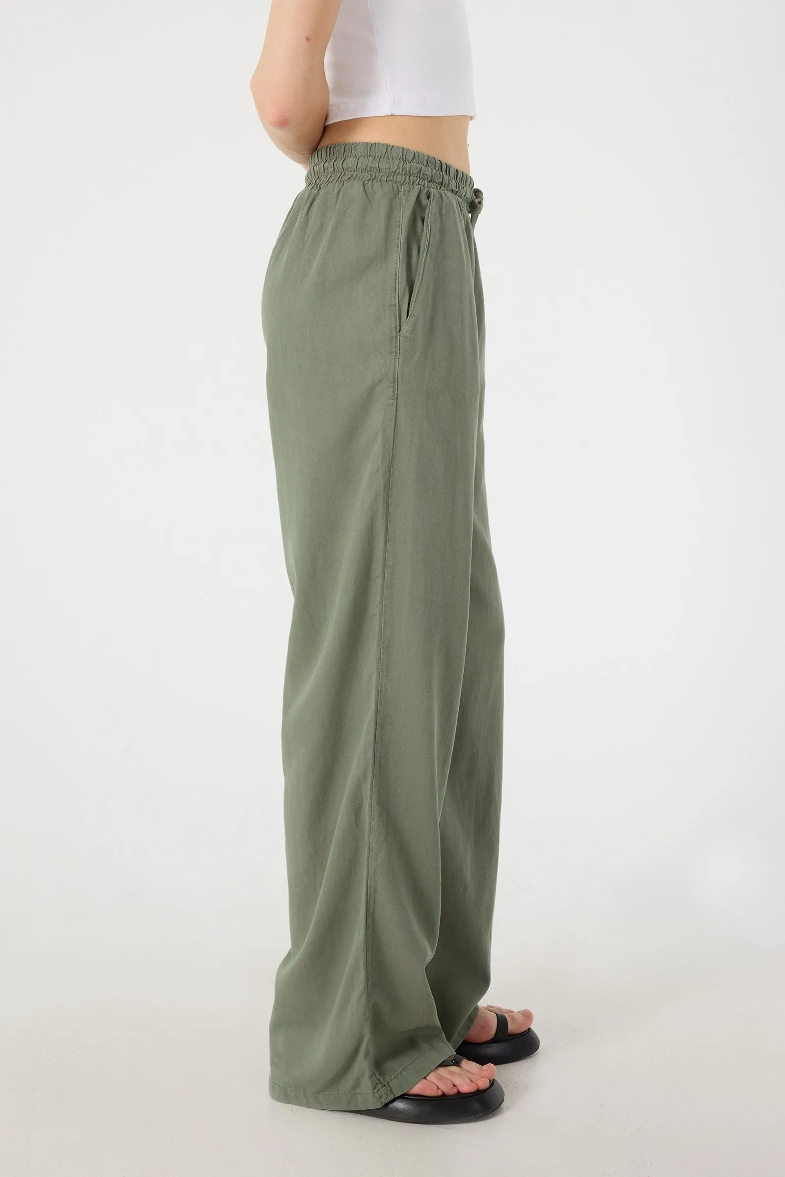 Wide Leg Trousers